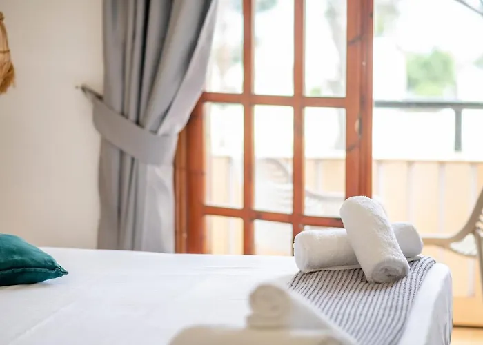 Jonathan City Apartment